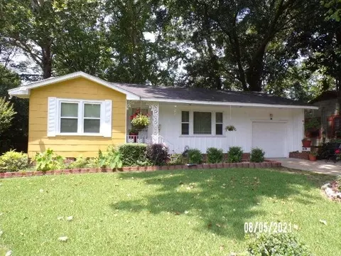 3921 Bishop Ave, Jackson, MS 39206 photo 1