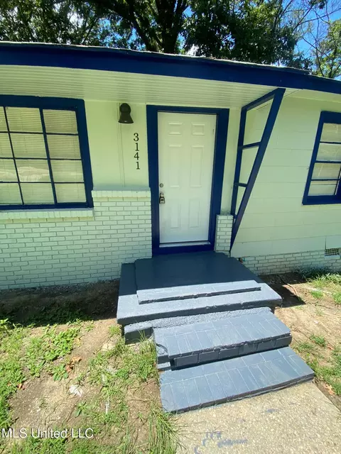 3141 Benson Dr, Jackson, MS 39212