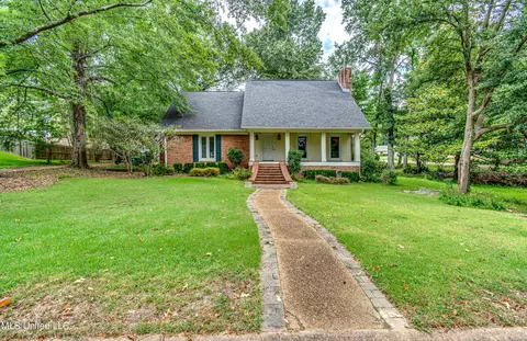 Exterior - 201 Coachmans Rd, Madison, MS 39110 photo 11 of 11