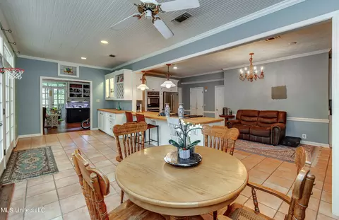 Dining - 201 Coachmans Rd, Madison, MS 39110 photo 4 of 4