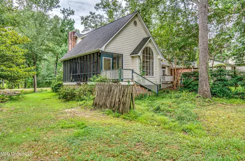 Exterior - 201 Coachmans Rd, Madison, MS 39110 photo 7 of 11