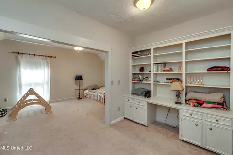 Bedroom - 201 Coachmans Rd, Madison, MS 39110 photo 3 of 5