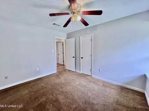 2445 Oak Grove Ln, Jackson, MS 39212 photo 12