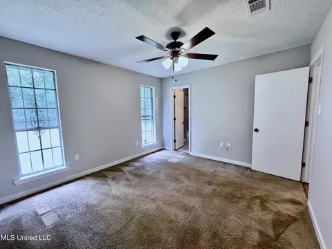 2445 Oak Grove Ln, Jackson, MS 39212 photo 14