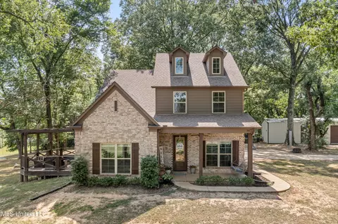 144 Cherrydale Dr, Coldwater, MS 38618