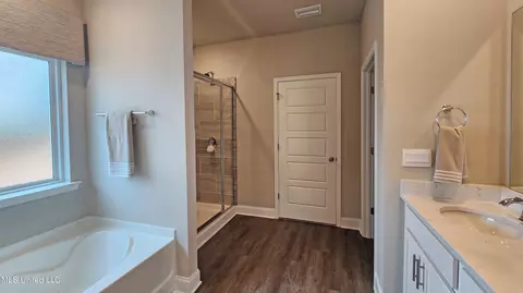 Entry Way - 153 Firefly Dr, Lucedale, MS 39452 photo 4 of 6