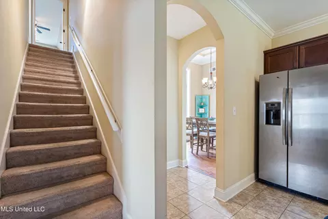 Entry Way - 3380 Aster Loop, Hernando, MS 38632 photo 3 of 3
