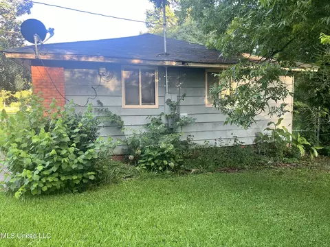 755 Forest Ave, Jackson, MS 39206 photo 4