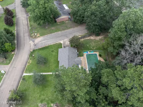 View/Area - 601 SE Pinewood Dr, Magee, MS 39111 photo 12 of 12