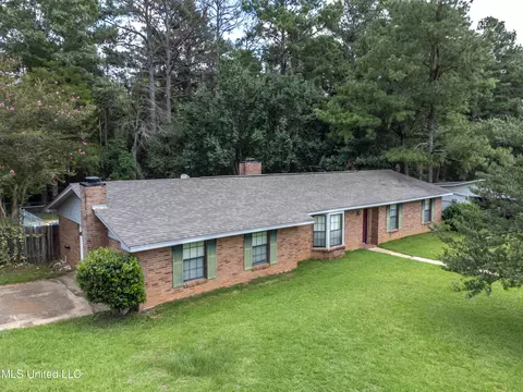 Other - 601 SE Pinewood Dr, Magee, MS 39111 photo 4 of 17