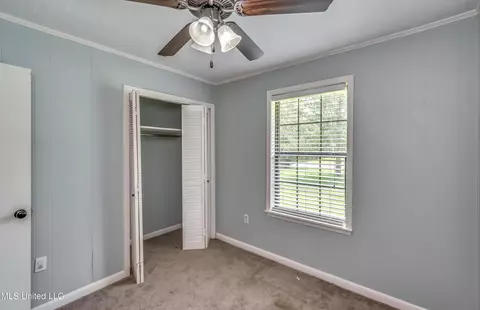 Bedroom - 601 SE Pinewood Dr, Magee, MS 39111 photo 2 of 12