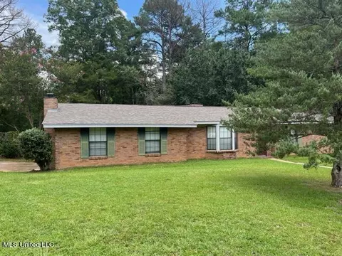 Other - 601 SE Pinewood Dr, Magee, MS 39111 photo 2 of 17