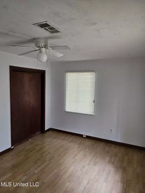 220 Winfield St, Jackson, MS 39212 photo 9