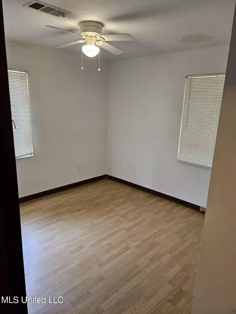 220 Winfield St, Jackson, MS 39212 photo 6