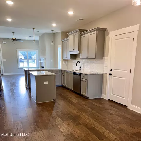 7534 Crosswinds Blvd, Hernando, MS 38632 photo 13