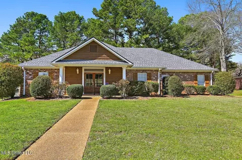105 Victoria Pl, Brandon, MS 39042