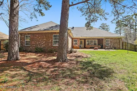 Exterior - 105 Victoria Pl, Brandon, MS 39042 photo 9 of 9