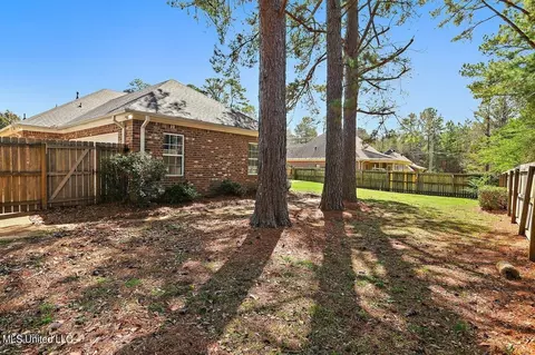 Exterior - 105 Victoria Pl, Brandon, MS 39042 photo 8 of 9
