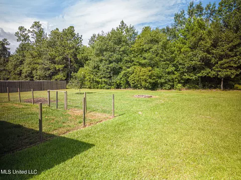 Exterior - 14 Colony Rd, Mchenry, MS 39561 photo 3 of 3