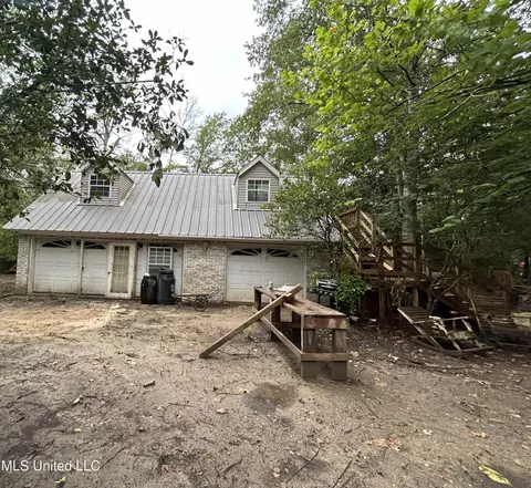 5900 Brown Rd, Gautier, MS 39553