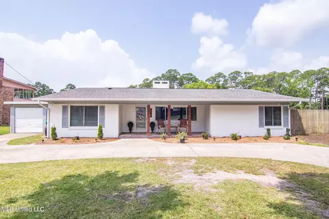 4807 Washington Ave, Gulfport, MS 39507