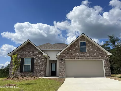 15341 Serene St, Gulfport, MS 39503