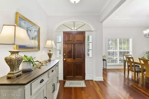 Entry Way - 244 Sycamore Ln, Madison, MS 39110 photo 1 of 1
