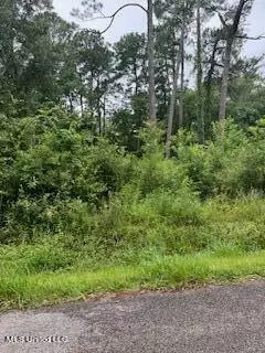 Willow Street, Ocean Springs, MS 39564