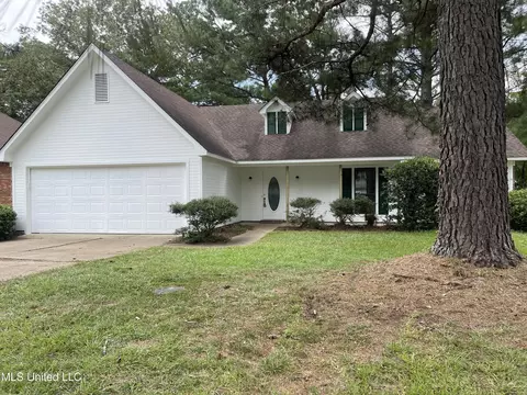 230 Turtle Creek Dr, Byram, MS 39272