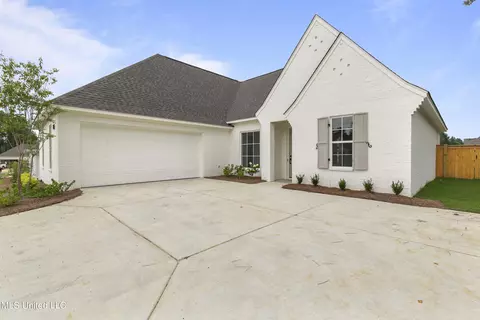126 Lakecrest Dr, Madison, MS 39110 photo 3