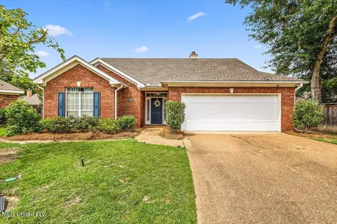 1109 Arbor Pl, Brandon, MS 39042
