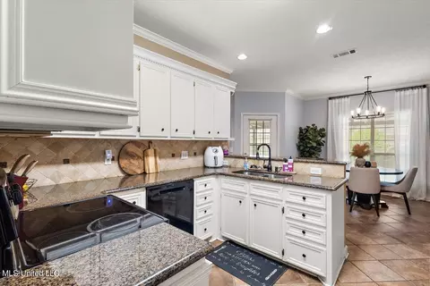 1109 Arbor Pl, Brandon, MS 39042 photo 11