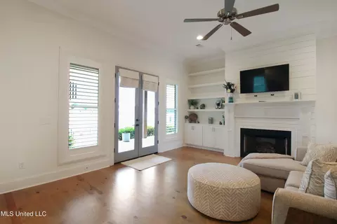 124 Camden Shrs, Madison, MS 39110 photo 12