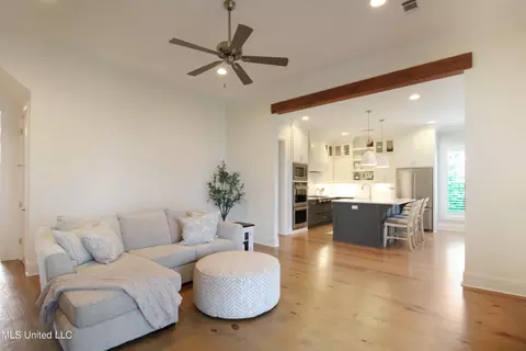 124 Camden Shrs, Madison, MS 39110 photo 11