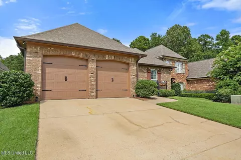 Exterior - 222 Duclair Ct, Brandon, MS 39042 photo 2 of 8