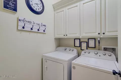 Other - 222 Duclair Ct, Brandon, MS 39042 photo 5 of 8