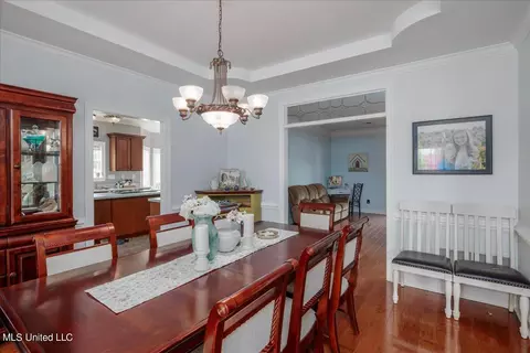Dining - 7340 Alphaba Rd, Coldwater, MS 38618 photo 3 of 4