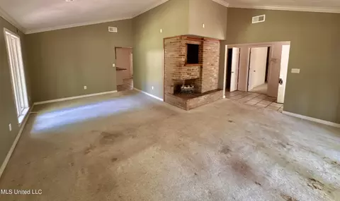 1329 Pine Glen Cir, Forest, MS 39074 photo 2