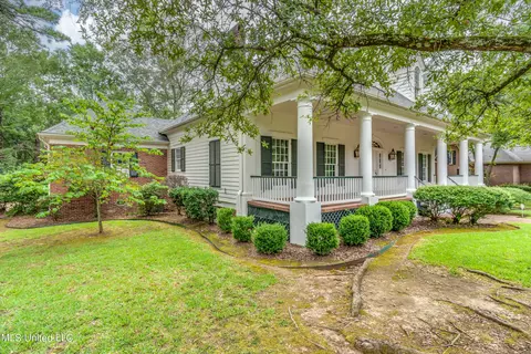 Exterior - 2063 Brecon Dr, Jackson, MS 39211 photo 4 of 14