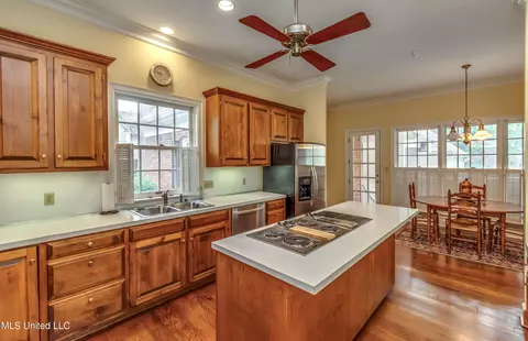 Kitchen - 2063 Brecon Dr, Jackson, MS 39211 photo 1 of 7
