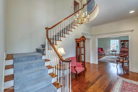 Entry Way - 2063 Brecon Dr, Jackson, MS 39211 photo 1 of 5