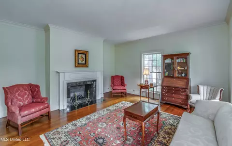 Living - 2063 Brecon Dr, Jackson, MS 39211 photo 1 of 6