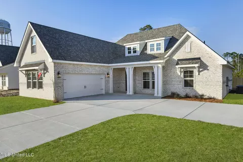 6737 Maurepas Cir, Ocean Springs, MS 39564