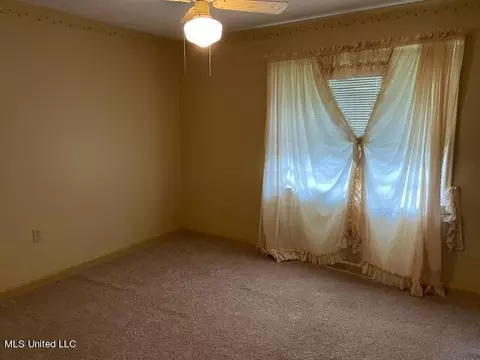Bedroom - 107 Oak Park Dr, Forest, MS 39074 photo 1 of 3
