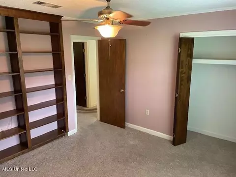 Bedroom - 107 Oak Park Dr, Forest, MS 39074 photo 2 of 3