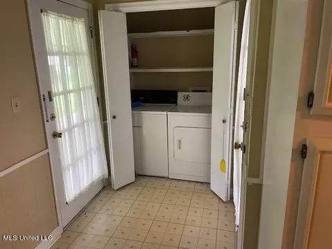 Other - 107 Oak Park Dr, Forest, MS 39074 photo 3 of 5