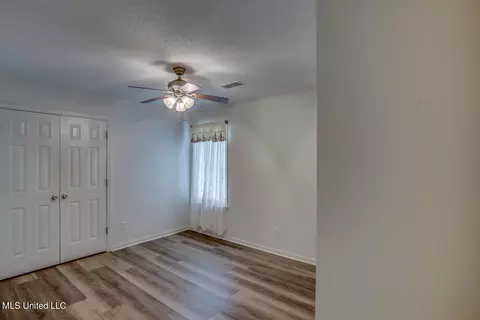 Bedroom - 1437 Chime Cv, Hernando, MS 38632 photo 2 of 5