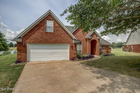 Exterior - 1437 Chime Cv, Hernando, MS 38632 photo 3 of 9