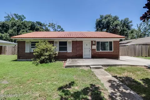 1003 Fant Dr, Gulfport, MS 39507