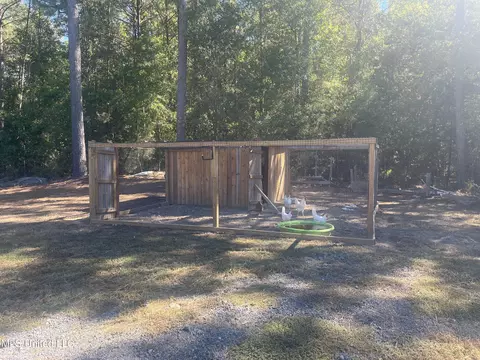 588 Utah Rd, Lena, MS 39094 photo 6